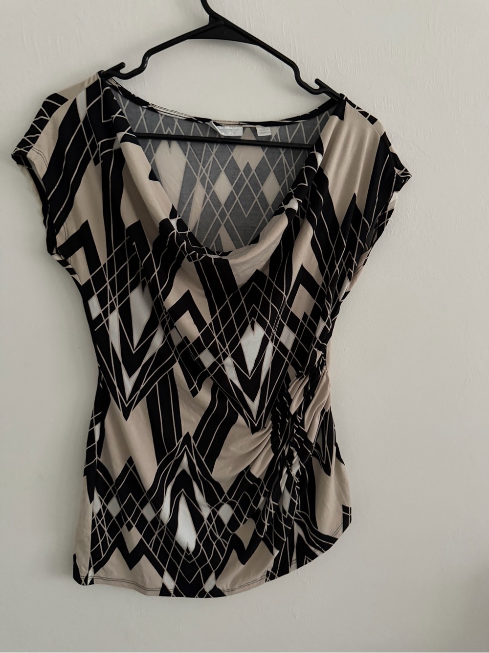 New York & Company Black and Taupe Geometric Draped V-Neck Top